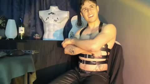 antonnello_ online show from September 25, 12:47 am