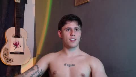 Snapshot of antonnello_ chatting on April 2, 10:51 pm antonnello_ online show from April 2, 10:51 pm