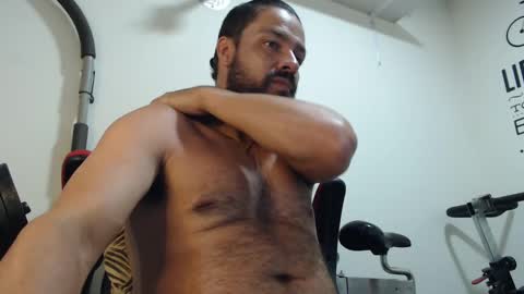 Snapshot of antony_36 chatting on January 26, 3:17 am antony online show from January 26, 3:17 am