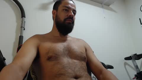 Snapshot of antony_36 chatting on February 19, 12:44 pm antony online show from February 19, 12:44 pm