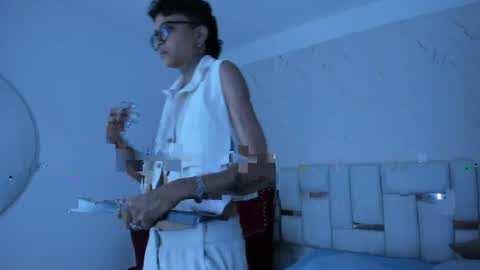 antony_d_ossa online show from June 8, 7:58 pm