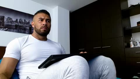 Snapshot of antonydangelo chatting on January 26, 5:34 pm ANTONY D ANGELO online show from January 26, 5:34 pm