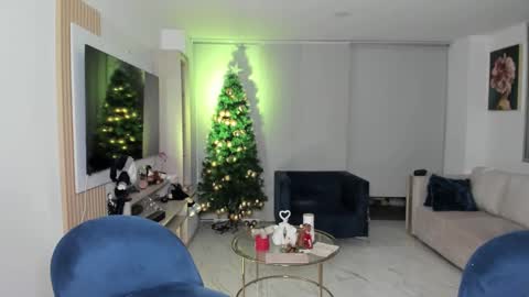 Snapshot of antotss chatting on November 20, 12:00 am Maria Antonia online show from November 20, 12:00 am