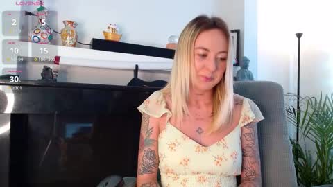 Antonia online show from November 14, 7:23 pm