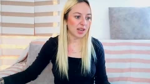 Snapshot of anttoniia chatting on June 30, 7:15 pm Antonia online show from June 30, 7:15 pm