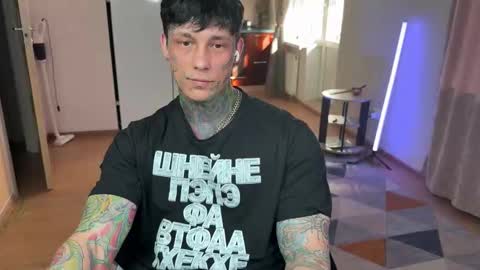 Tom online show from March 13, 9:27 am