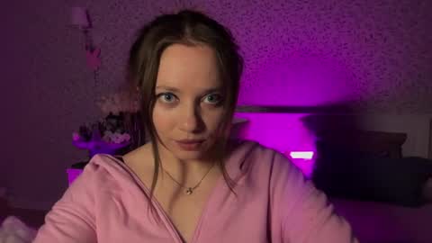 Snapshot of anuetta chatting on June 28, 8:59 pm Aneutta online show from June 28, 8:59 pm