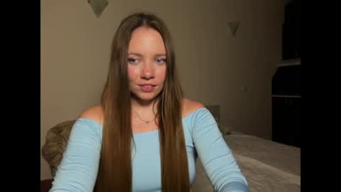 Snapshot of anuetta chatting on July 9, 6:56 pm Aneutta online show from July 9, 6:56 pm