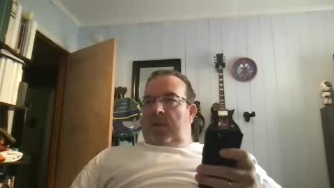 Snapshot of anvil1972 chatting on March 12, 6:14 pm anvil1972 online show from March 12, 6:14 pm