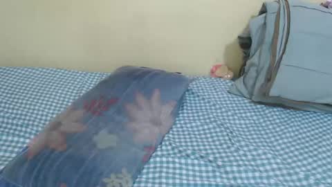 Snapshot of anya_h chatting on June 9, 10:27 am Gracious online show from June 9, 10:27 am
