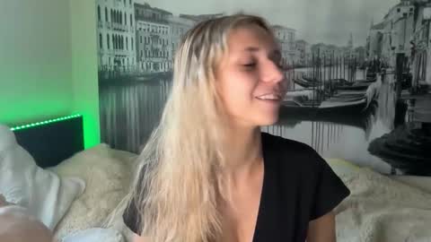 Anya online show from February 27, 5:02 pm