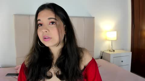 I am Anya online show from December 6, 6:15 am