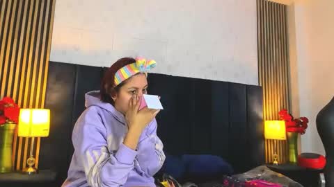 anyanddimitry online show from February 9, 12:20 pm