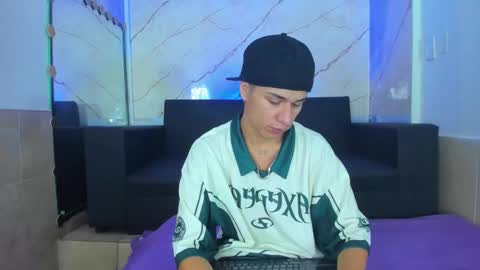 anyelo_sexyhot online show from September 21, 12:18 pm