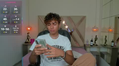 anyelotwink online show from May 25, 8:59 pm
