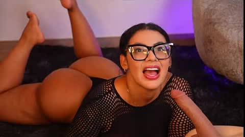 Snapshot of anyiled chatting on March 26, 1:55 am Dulce Maria online show from March 26, 1:55 am