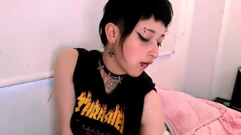 aoi_dandelion online show from December 1, 10:10 pm