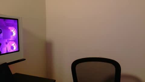 ApacheWithWebcam online show from September 23, 11:08 pm