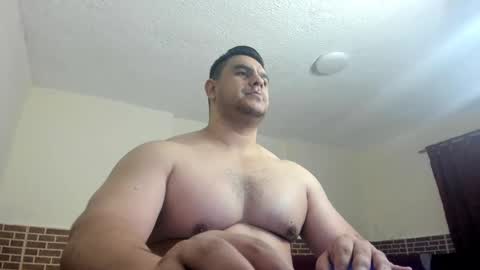 follow me   here you find me online show from September 11, 7:03 pm