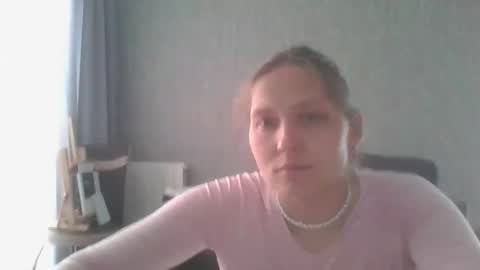 Snapshot of aphrodisiaque_ chatting on March 29, 5:07 am aphrodisiaque_ online show from March 29, 5:07 am