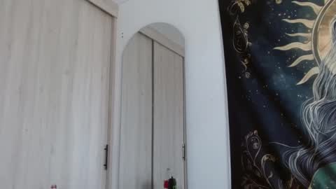 Snapshot of aphrodite__bloom chatting on February 17, 3:31 pm aphrodite__bloom online show from February 17, 3:31 pm