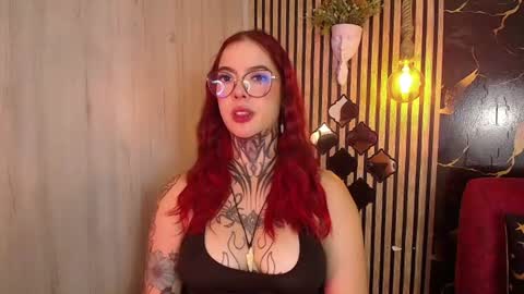 aphrodite__bloom online show from June 10, 11:46 pm