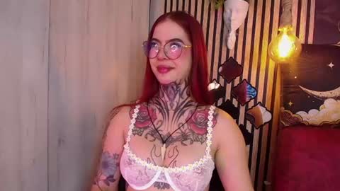 aphrodite__bloom online show from June 12, 9:57 pm