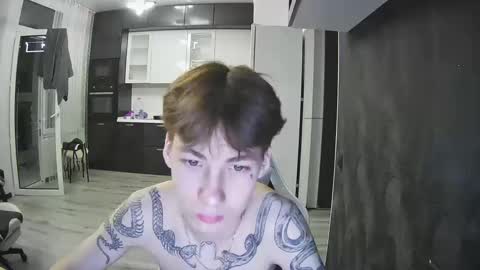 aplant_ online show from October 3, 1:13 am