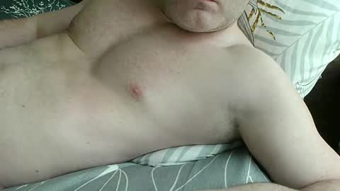 Snapshot of apluslickin chatting on December 6, 8:07 pm Aplusickin online show from December 6, 8:07 pm