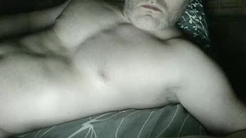 Snapshot of apluslickin chatting on December 28, 4:30 am Aplusickin online show from December 28, 4:30 am