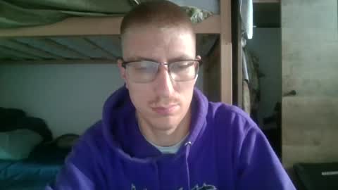 Snapshot of apoker0209 chatting on July 18, 2:32 pm apoker0209 online show from July 18, 2:32 pm