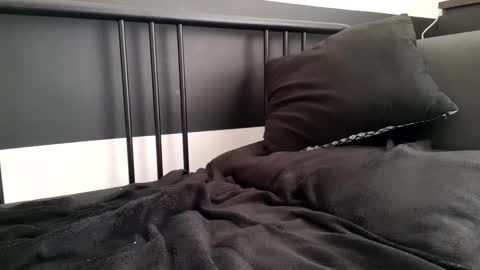 Snapshot of apollobest77 chatting on October 1, 12:22 pm apollobest77 online show from October 1, 12:22 pm