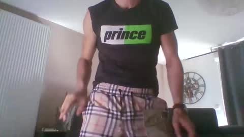 apollonfitx_69 online show from October 2, 1:18 pm