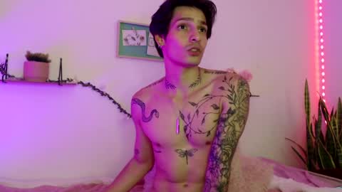 Apolo online show from December 22, 6:26 pm