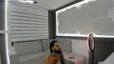 APOLO online show from March 1, 4:15 am