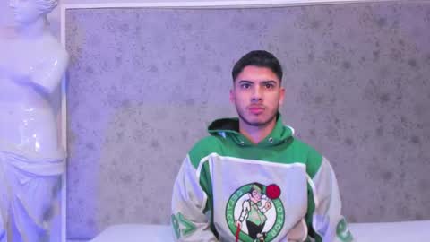 Apolo Grayy online show from February 8, 4:16 am