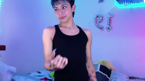 Snapshot of apolo_prince1 chatting on July 14, 9:53 pm Apolo online show from July 14, 9:53 pm