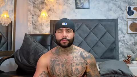 Snapshot of apolo_rousse chatting on September 10, 10:10 pm Apolo online show from September 10, 10:10 pm