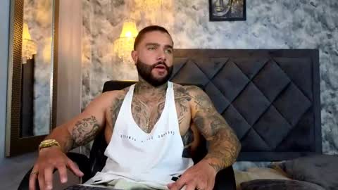 Snapshot of apolo_rousse chatting on September 13, 9:58 pm Apolo online show from September 13, 9:58 pm