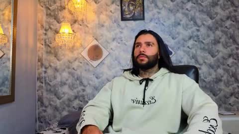 Apolo online show from January 8, 9:28 pm