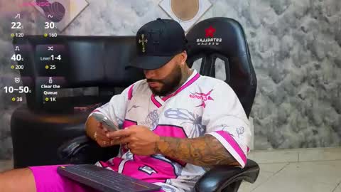 Apolo online show from February 4, 11:53 pm