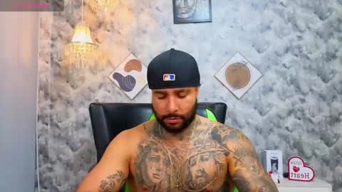 Snapshot of apolo_ryder chatting on March 21, 10:35 pm APOLO online show from March 21, 10:35 pm