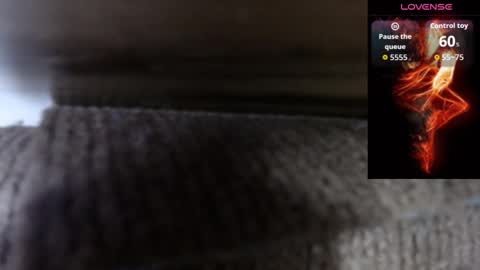 Snapshot of apolo_s chatting on February 12, 7:09 pm Andres online show from February 12, 7:09 pm