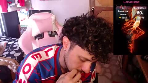 Snapshot of apolo_s chatting on February 28, 4:08 pm Andres online show from February 28, 4:08 pm