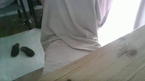 Snapshot of apostolosper chatting on June 15, 9:33 am apostolosper online show from June 15, 9:33 am