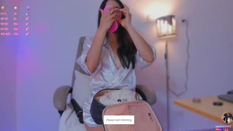 Snapshot of apoteosis_ chatting on March 5, 9:05 am Apo online show from March 5, 9:05 am