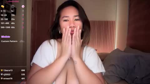 Anika online show from December 16, 5:29 pm