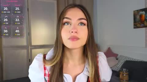 Snapshot of appleeepie chatting on October 2, 9:05 am Vicki online show from October 2, 9:05 am