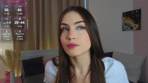 Snapshot of appleeepie chatting on November 21, 9:08 am Vicki online show from November 21, 9:08 am