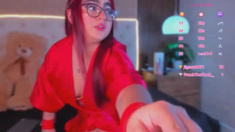 Snapshot of apriilfox chatting on March 27, 4:40 am apriilfox online show from March 27, 4:40 am